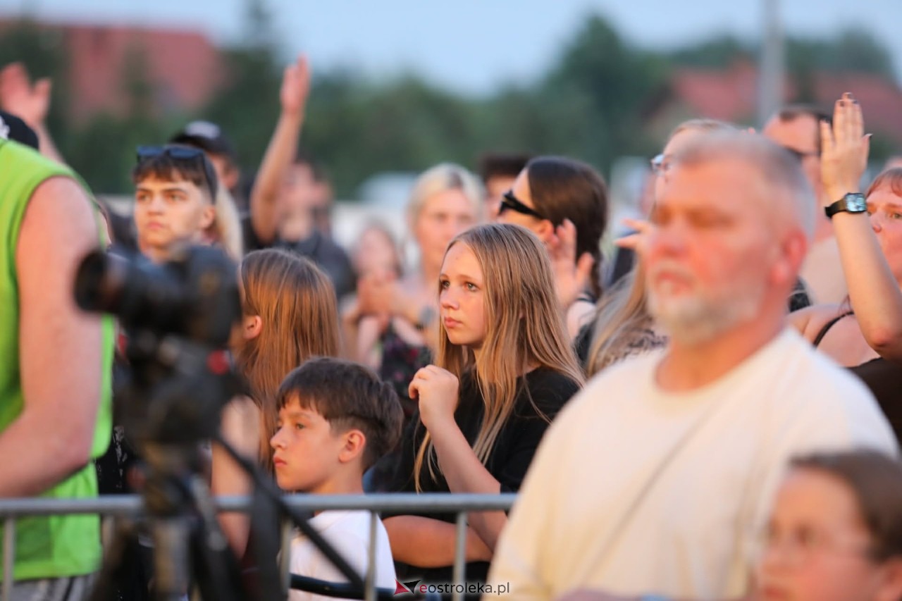 Rzekuń wita lato! Koncert Łydki Grubasa [28.06.2026] - zdjęcie #38 - eOstroleka.pl