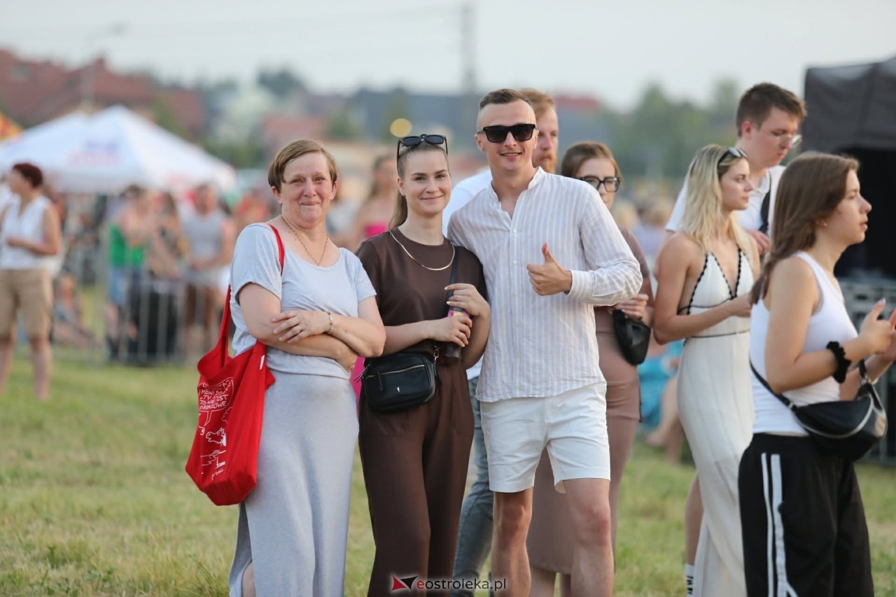 Rzekuń wita lato! Koncert Łydki Grubasa [28.06.2026] - zdjęcie #34 - eOstroleka.pl