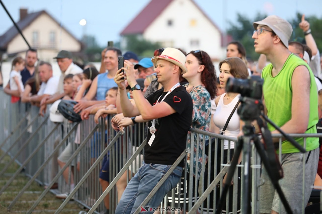 Rzekuń wita lato! Koncert Łydki Grubasa [28.06.2026] - zdjęcie #25 - eOstroleka.pl