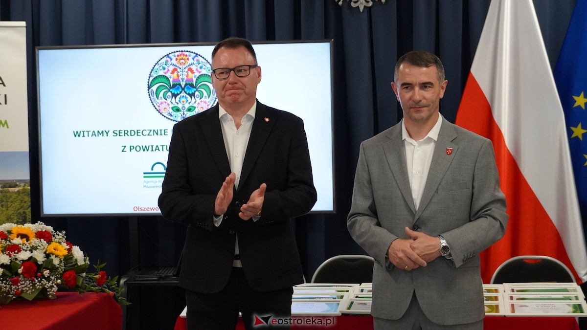 Czeki dla Kół Gospodyń Wiejskich. Uroczystość w Olszewie-Borkach [29.06.2026] - zdjęcie #78 - eOstroleka.pl