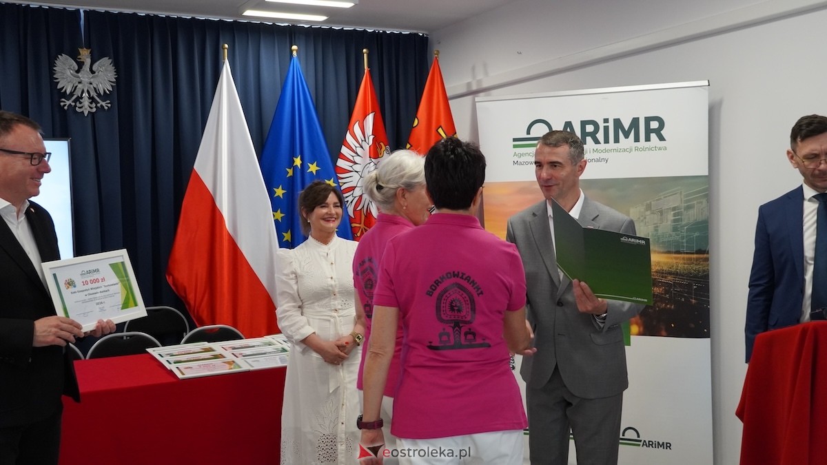 Czeki dla Kół Gospodyń Wiejskich. Uroczystość w Olszewie-Borkach [29.06.2026] - zdjęcie #56 - eOstroleka.pl