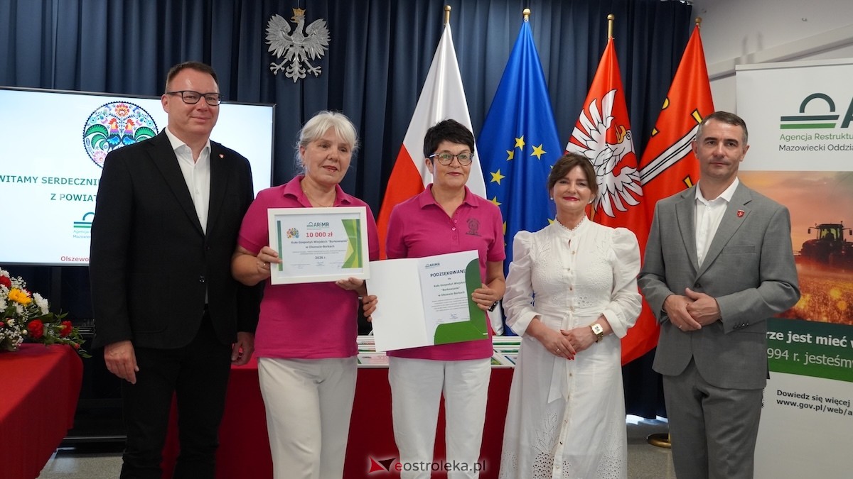 Czeki dla Kół Gospodyń Wiejskich. Uroczystość w Olszewie-Borkach [29.06.2026] - zdjęcie #52 - eOstroleka.pl