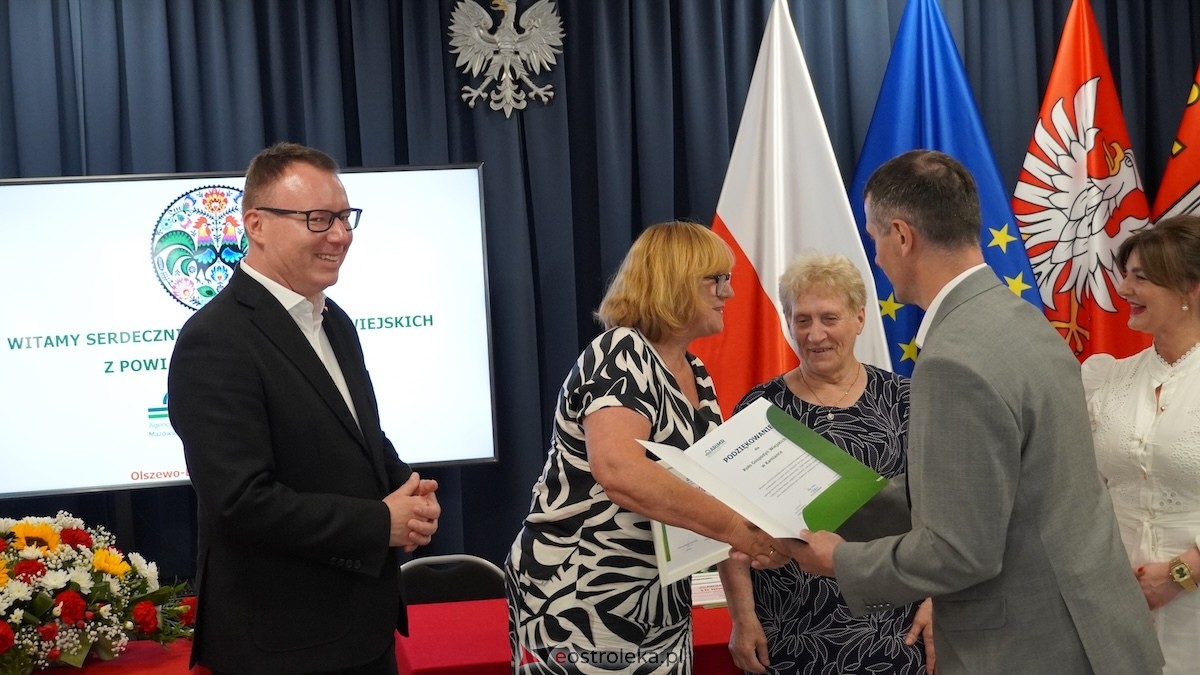 Czeki dla Kół Gospodyń Wiejskich. Uroczystość w Olszewie-Borkach [29.06.2026] - zdjęcie #50 - eOstroleka.pl