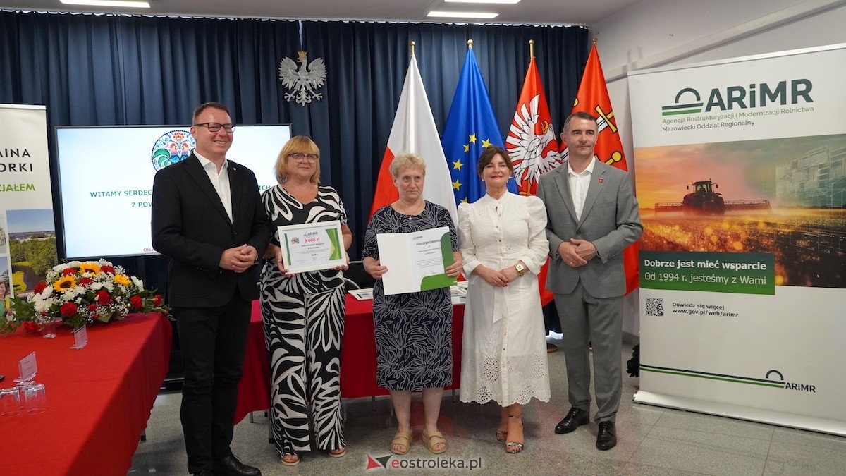 Czeki dla Kół Gospodyń Wiejskich. Uroczystość w Olszewie-Borkach [29.06.2026] - zdjęcie #48 - eOstroleka.pl