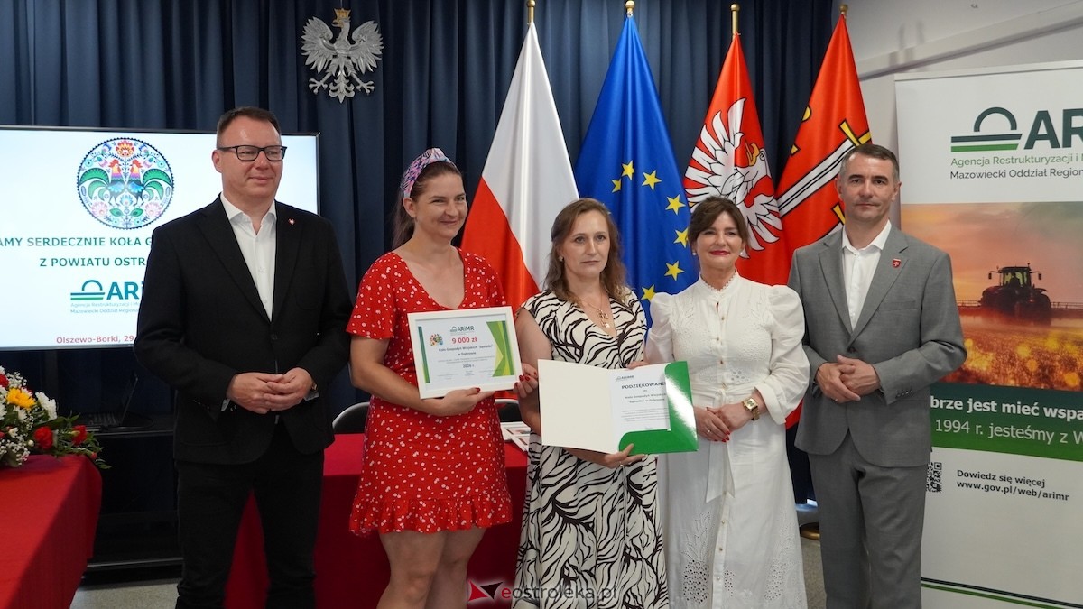 Czeki dla Kół Gospodyń Wiejskich. Uroczystość w Olszewie-Borkach [29.06.2026] - zdjęcie #46 - eOstroleka.pl