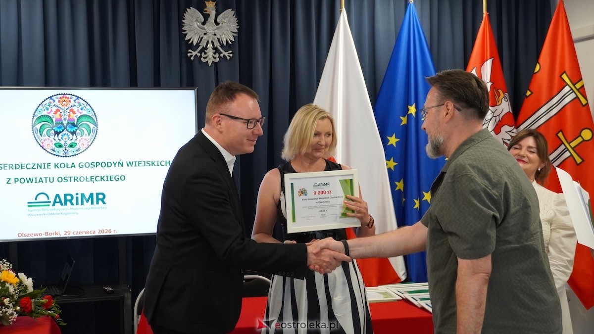 Czeki dla Kół Gospodyń Wiejskich. Uroczystość w Olszewie-Borkach [29.06.2026] - zdjęcie #39 - eOstroleka.pl