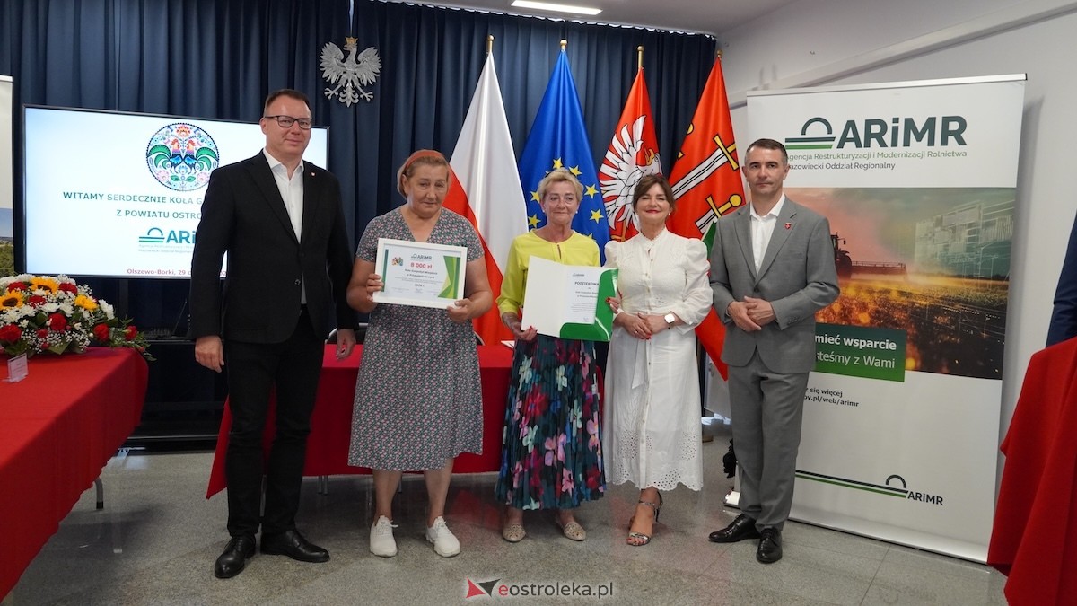 Czeki dla Kół Gospodyń Wiejskich. Uroczystość w Olszewie-Borkach [29.06.2026] - zdjęcie #33 - eOstroleka.pl