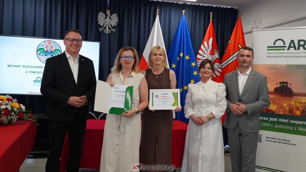 Czeki dla Kół Gospodyń Wiejskich. Uroczystość w Olszewie-Borkach [29.06.2026] - zdjęcie #30 - eOstroleka.pl