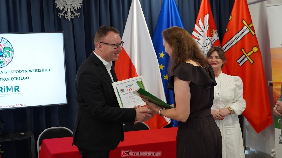 Czeki dla Kół Gospodyń Wiejskich. Uroczystość w Olszewie-Borkach [29.06.2026] - zdjęcie #21 - eOstroleka.pl