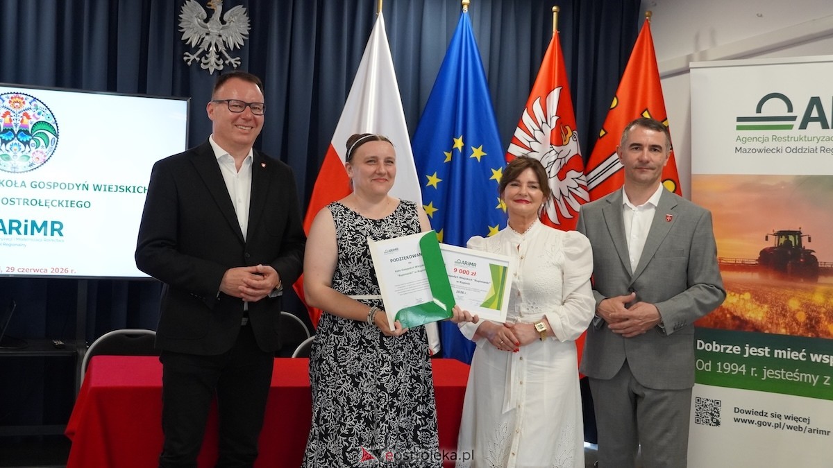 Czeki dla Kół Gospodyń Wiejskich. Uroczystość w Olszewie-Borkach [29.06.2026] - zdjęcie #18 - eOstroleka.pl