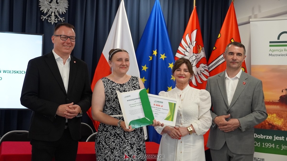 Czeki dla Kół Gospodyń Wiejskich. Uroczystość w Olszewie-Borkach [29.06.2026] - zdjęcie #17 - eOstroleka.pl
