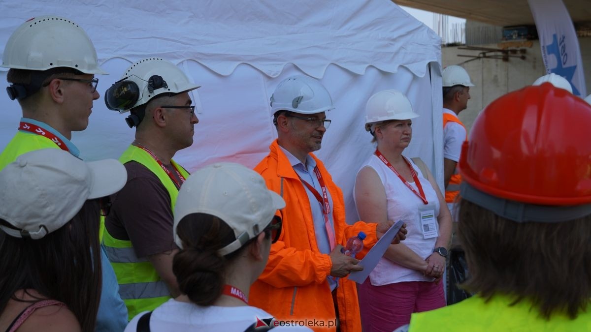 Kluczowy moment budowy obwodnicy Ostrołęki. Nasunięto ostatni segment mostu [29.06.2026]  - zdjęcie #100 - eOstroleka.pl