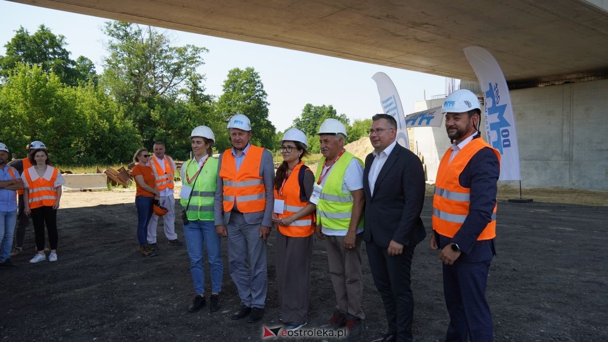 Kluczowy moment budowy obwodnicy Ostrołęki. Nasunięto ostatni segment mostu [29.06.2026]  - zdjęcie #76 - eOstroleka.pl