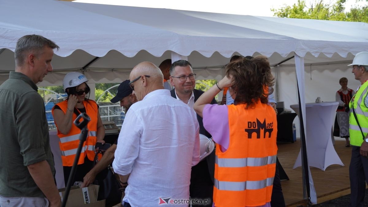 Kluczowy moment budowy obwodnicy Ostrołęki. Nasunięto ostatni segment mostu [29.06.2026]  - zdjęcie #71 - eOstroleka.pl