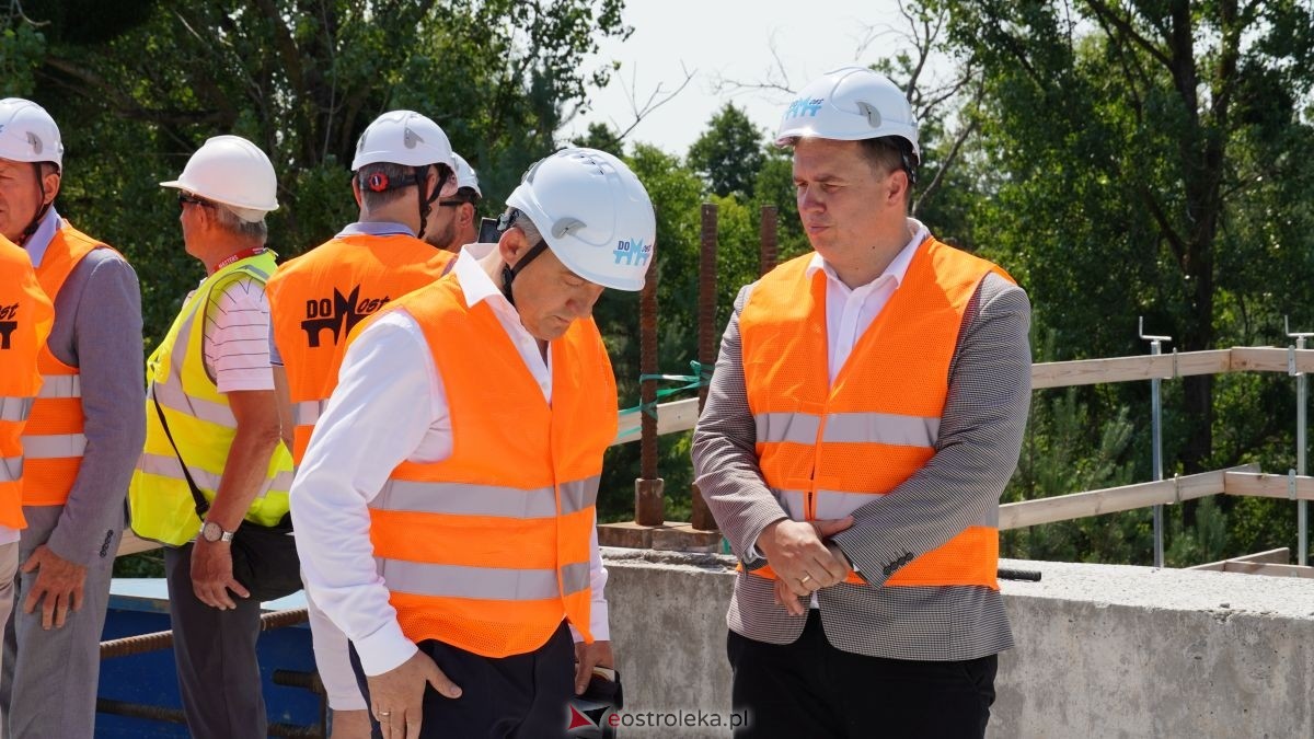 Kluczowy moment budowy obwodnicy Ostrołęki. Nasunięto ostatni segment mostu [29.06.2026]  - zdjęcie #15 - eOstroleka.pl