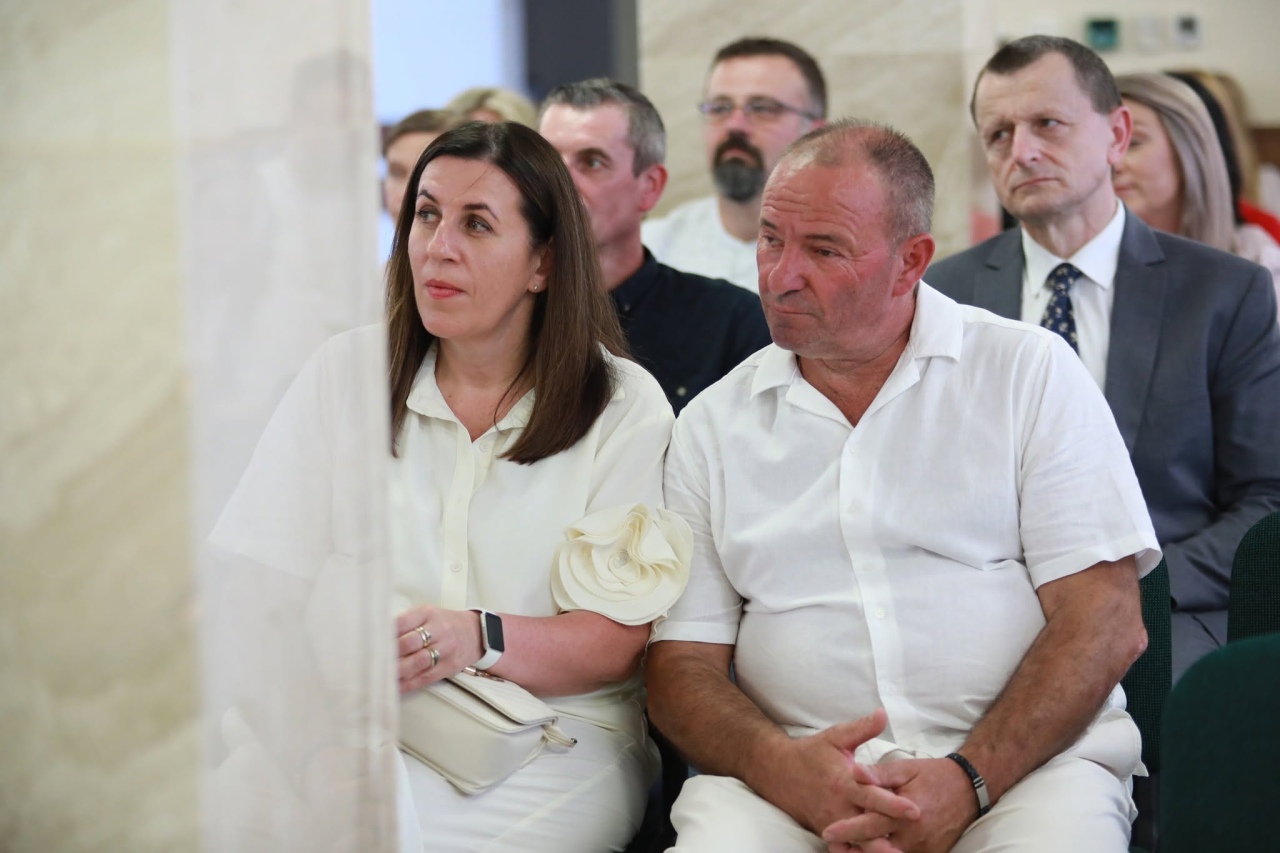 Wręczenie nagród najzdolniejszym uczniom z gminy Rzekuń [26.06.2026] - zdjęcie #1 - eOstroleka.pl