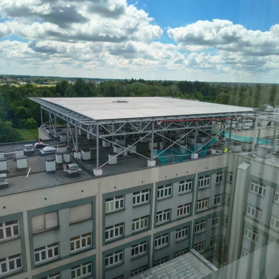 Nowoczesne lądowisko dla śmigłowców LPR w szpitalu w Ostrołęce  - zdjęcie #13 - eOstroleka.pl