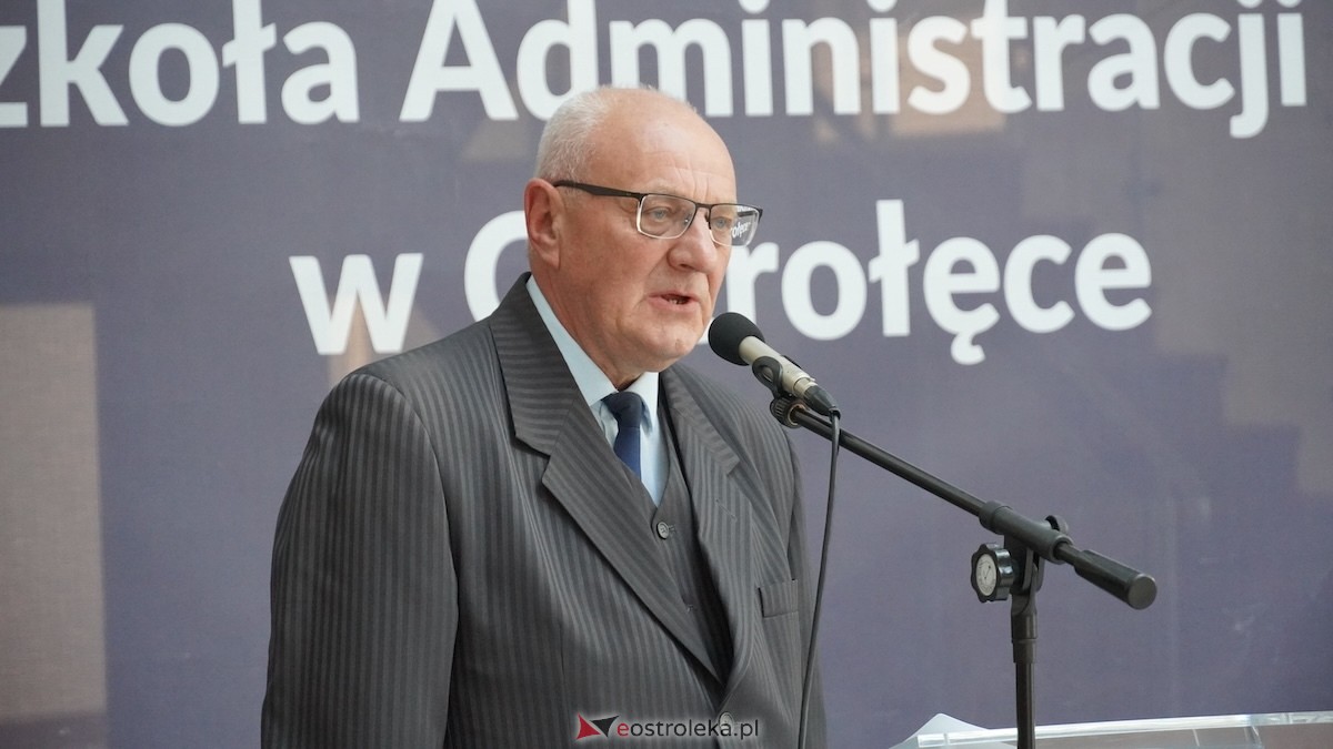 130 absolwentów odebrało dyplomy w WSAP. Po raz pierwszy wręczono tytuły magistra! [03.07.2026] - zdjęcie #39 - eOstroleka.pl