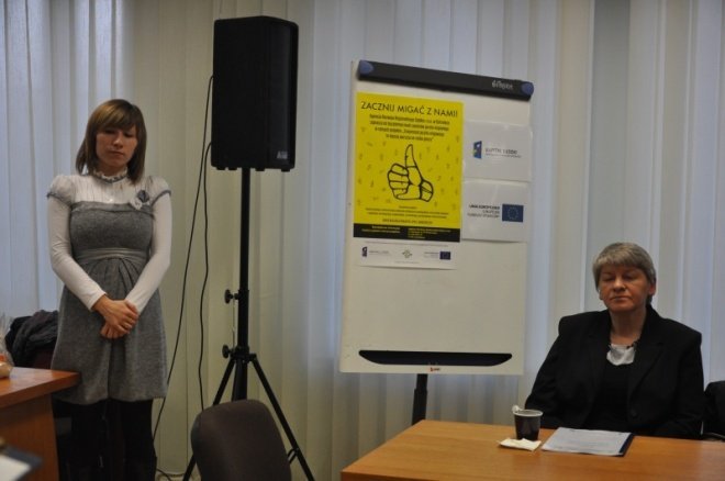 Spotkanie podsumowujące projekt Znajomość języka migowego to lepsza propozycja na rynku pracy [16.XII.2011] - zdjęcie #6 - eOstroleka.pl
