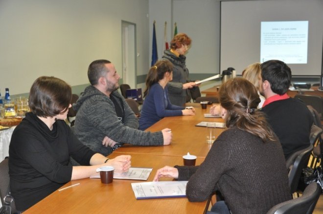 Spotkanie podsumowujące projekt Znajomość języka migowego to lepsza propozycja na rynku pracy [16.XII.2011] - zdjęcie #11 - eOstroleka.pl