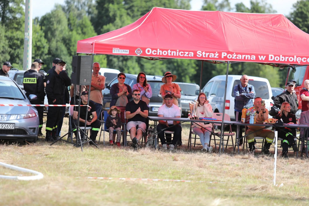 Zawody sportowo-pożarnicze w Dobrołęce [5.07.2026] - zdjęcie #46 - eOstroleka.pl