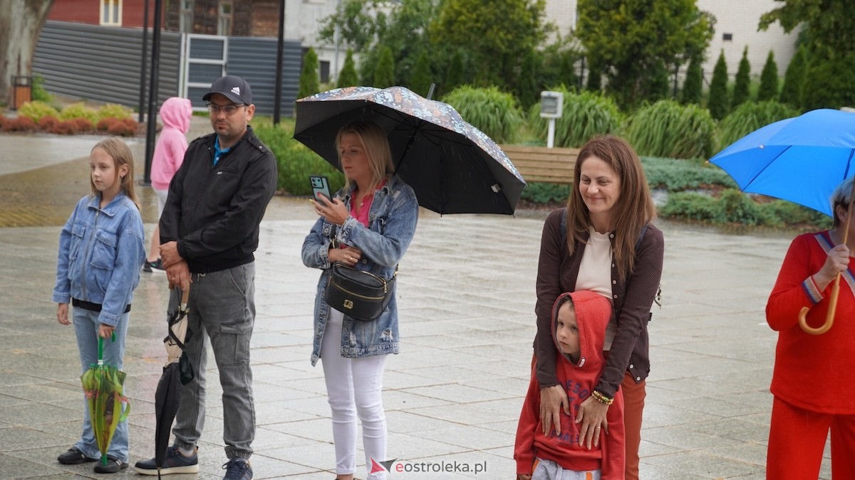 Wakacyjne spotkanie z przygodą w Troszynie - koncert Lady Fama [05.07.2026] - zdjęcie #48 - eOstroleka.pl