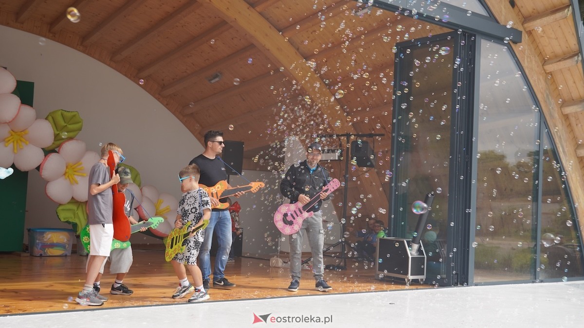 Wakacyjne spotkanie z przygodą w Troszynie - koncert Lady Fama [05.07.2026] - zdjęcie #26 - eOstroleka.pl