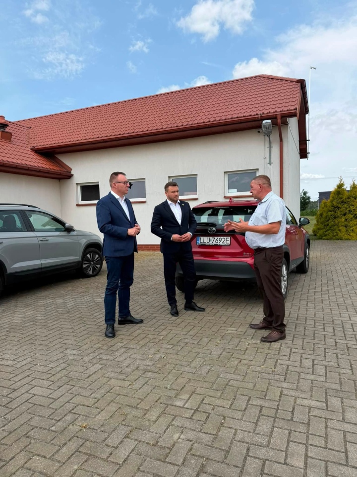 Poseł Mariusz Popielarz w Kotuniu i Mordach [6.07.2026] - zdjęcie #8 - eOstroleka.pl