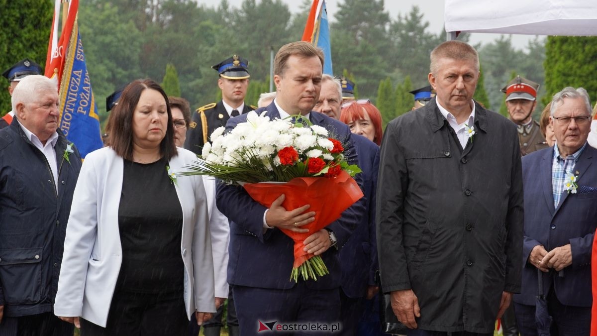 Miejskie obchody 83. rocznicy Zbrodni Wołyńskiej [10.07.2026] - zdjęcie #25 - eOstroleka.pl