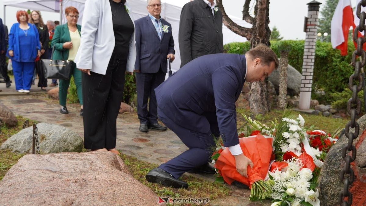 Miejskie obchody 83. rocznicy Zbrodni Wołyńskiej [10.07.2026] - zdjęcie #23 - eOstroleka.pl