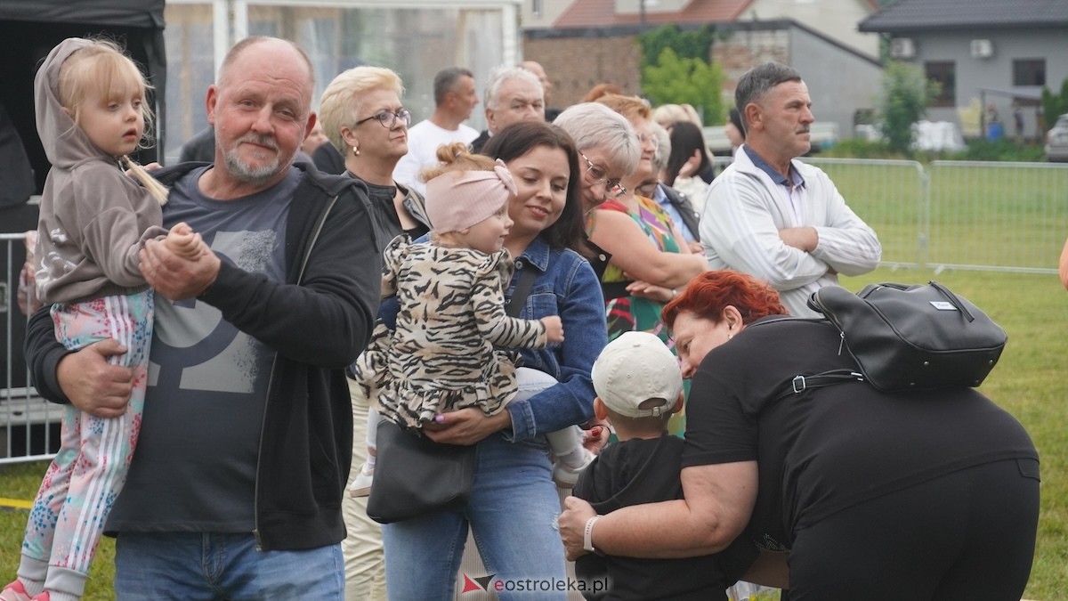 MAZOpiknik w Olszewie-Borkach - warsztaty taneczne z Sylwią Madeńską oraz koncert Arlety Lemańskiej [11.07.2026] - zdjęcie #33 - eOstroleka.pl