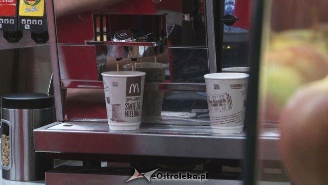 Otwarcie restauracji McDonalds w Ostrołęce [17.12.2011] - zdjęcie #37 - eOstroleka.pl