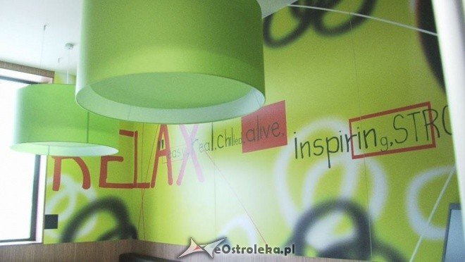 Otwarcie restauracji McDonalds w Ostrołęce [17.12.2011] - zdjęcie #15 - eOstroleka.pl