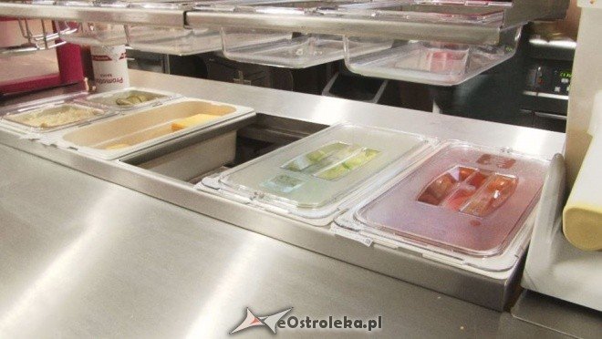 Otwarcie restauracji McDonalds w Ostrołęce [17.12.2011] - zdjęcie #33 - eOstroleka.pl