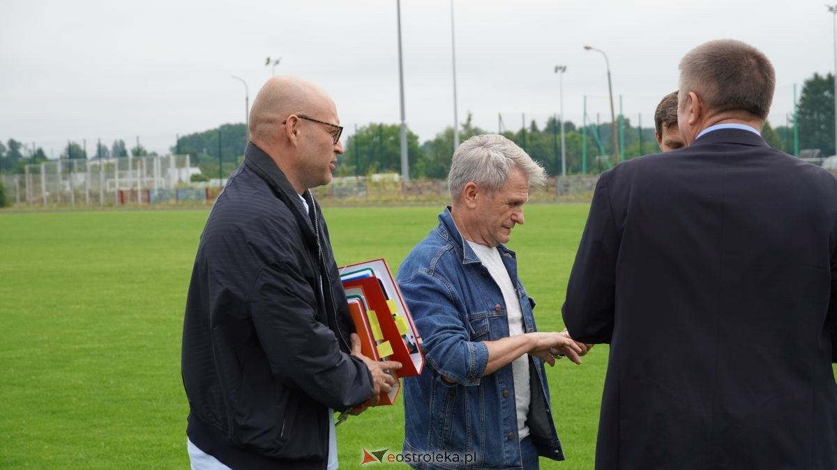 Przekazanie placu budowy stadionu lekkoatletycznego w Ostrołęce [13.07.2026] - zdjęcie #15 - eOstroleka.pl