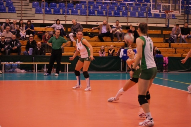 Nike Ostrołęka - Budowlani Toruń 0:3 (17.12.2011) - zdjęcie #9 - eOstroleka.pl