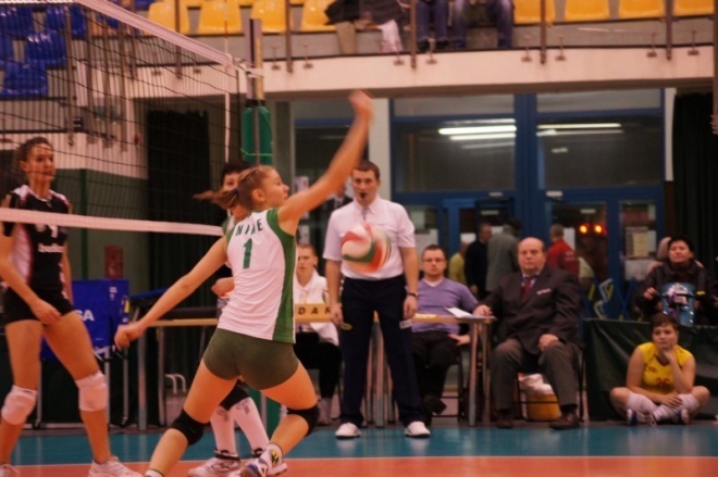 Nike Ostrołęka - Budowlani Toruń 0:3 (17.12.2011) - zdjęcie #3 - eOstroleka.pl