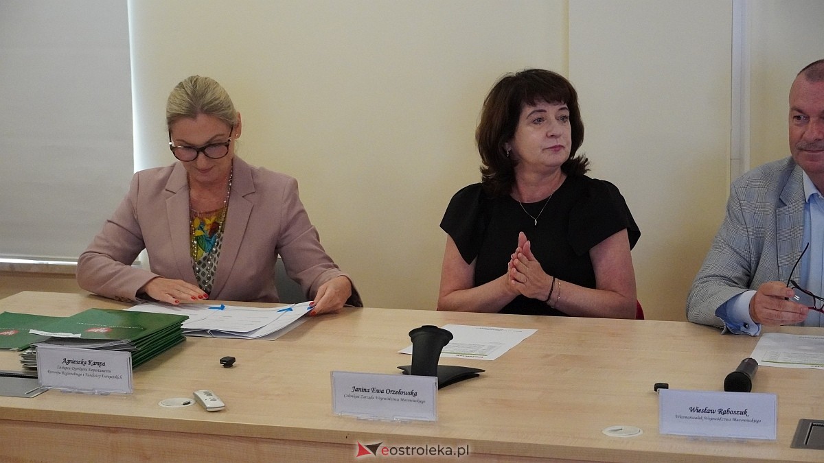 Podpisanie umów w ramach projektu Mazowsze pomaga [16.07.2026] - zdjęcie #67 - eOstroleka.pl