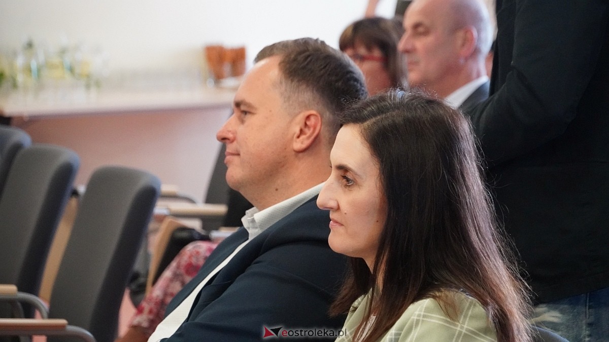 Podpisanie umów w ramach projektu Mazowsze pomaga [16.07.2026] - zdjęcie #49 - eOstroleka.pl