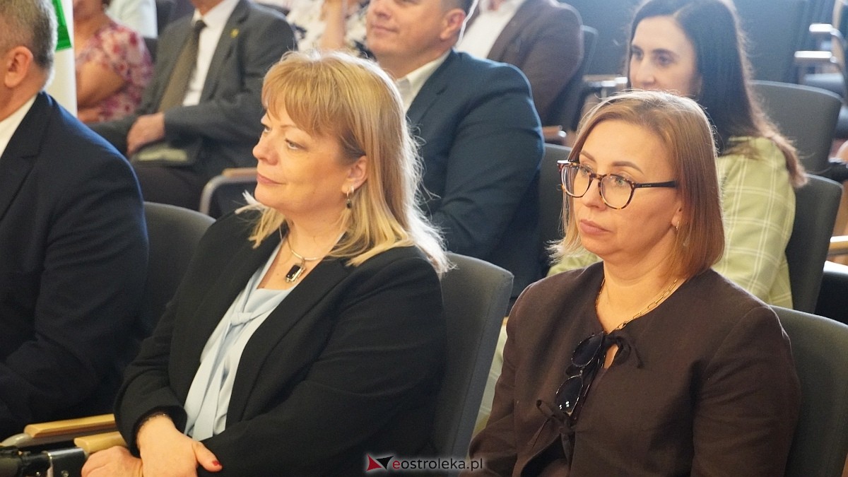 Podpisanie umów w ramach projektu Mazowsze pomaga [16.07.2026] - zdjęcie #48 - eOstroleka.pl