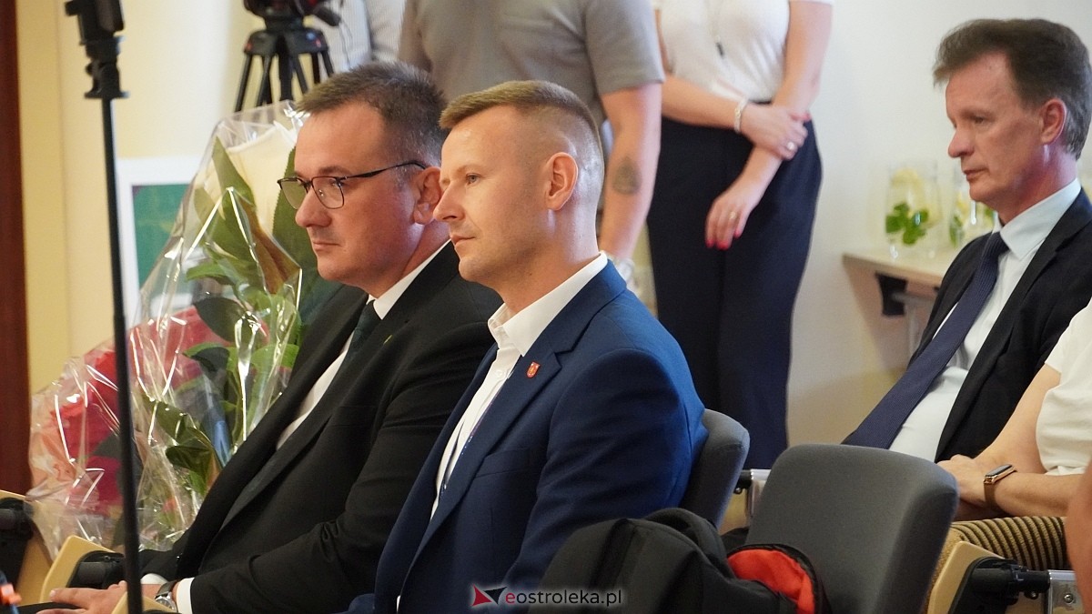 Podpisanie umów w ramach projektu Mazowsze pomaga [16.07.2026] - zdjęcie #47 - eOstroleka.pl