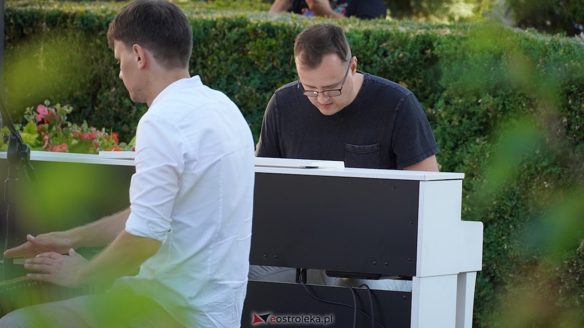 ART Czwartek - zespół Plantacja Ironii [16.07.2026] - zdjęcie #31 - eOstroleka.pl