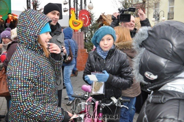 Wigilia Miejska: Prezydent i radni przełamali się opłatkiem z ostrołęczanami [17.XII.2011] - zdjęcie #36 - eOstroleka.pl