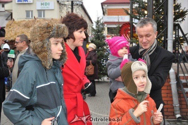 Wigilia Miejska: Prezydent i radni przełamali się opłatkiem z ostrołęczanami [17.XII.2011] - zdjęcie #49 - eOstroleka.pl
