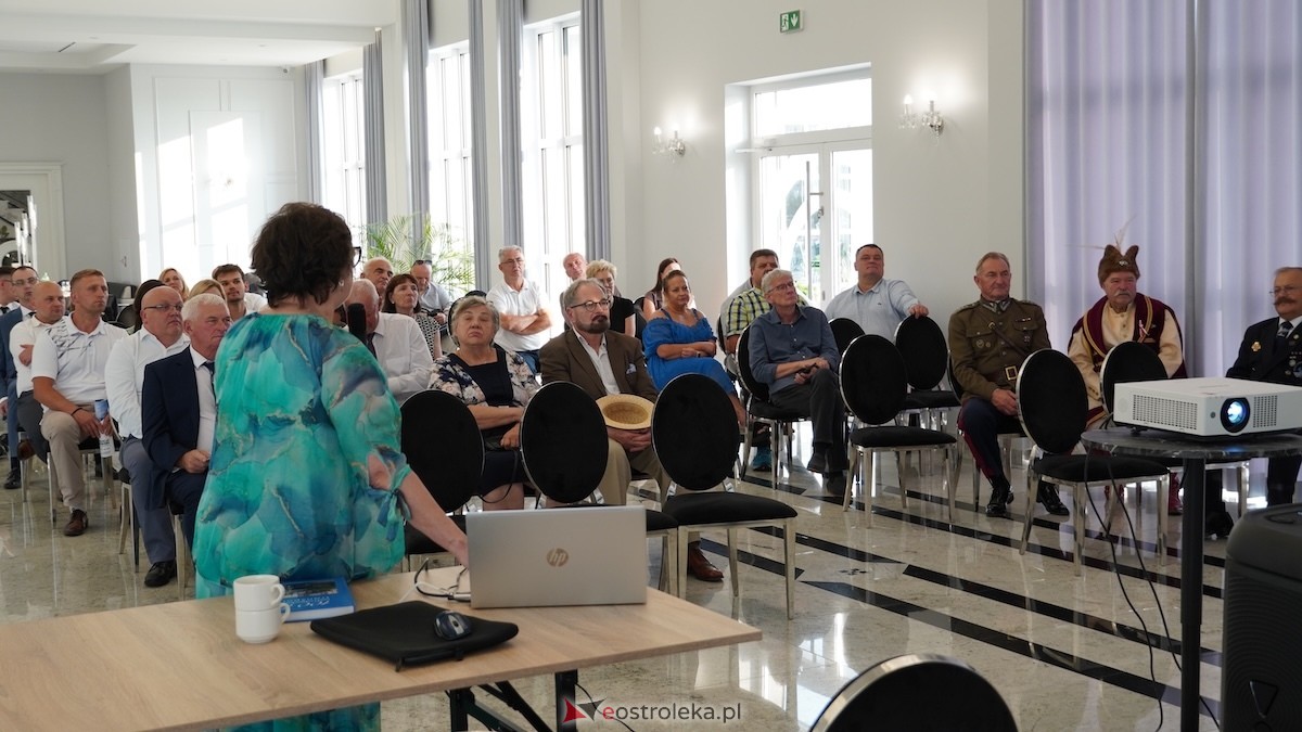 Premiera książki pt. 100 lat ostrołęckiego transportu [19.07.2026] - zdjęcie #38 - eOstroleka.pl