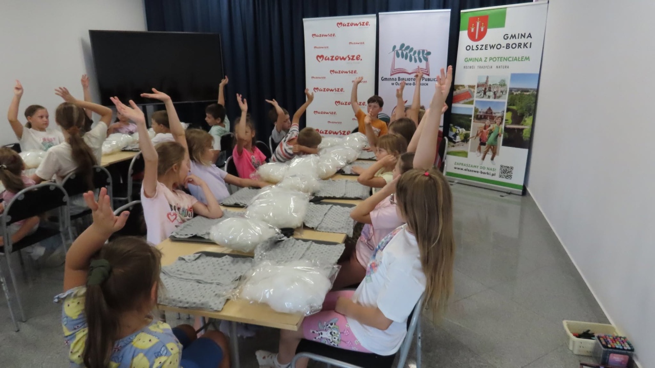 Piana, misie i książki. Tak wyglądają wakacje w Olszewie-Borkach! [22.07.2026] - zdjęcie #2 - eOstroleka.pl