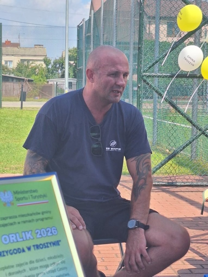 Międzypokoleniowe ćwiczenia w Troszynie. Tak wyglądał kolejny Aktywny Orlik! [23.07.2026] - zdjęcie #13 - eOstroleka.pl
