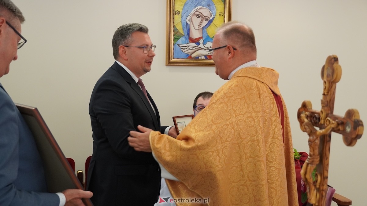 Pożegnanie ks. Dariusza Izbickiego - kapelana szpitala w Ostrołęce [23.07.2026] - zdjęcie #59 - eOstroleka.pl
