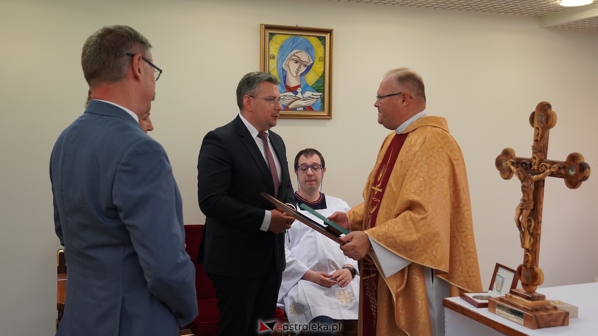 Pożegnanie ks. Dariusza Izbickiego - kapelana szpitala w Ostrołęce [23.07.2026] - zdjęcie #55 - eOstroleka.pl