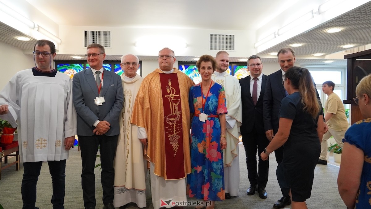 Pożegnanie ks. Dariusza Izbickiego - kapelana szpitala w Ostrołęce [23.07.2026] - zdjęcie #17 - eOstroleka.pl